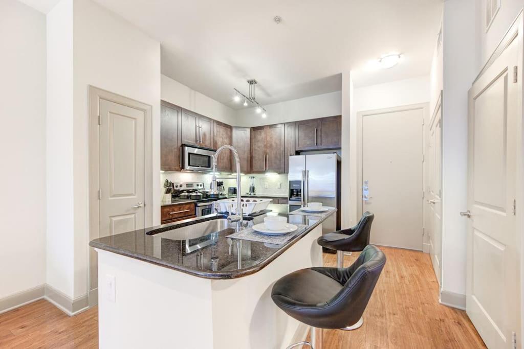 Apartmán Chic 1Br Near Nrg With Pool Wifi Freeparking Houston Exteriér fotografie